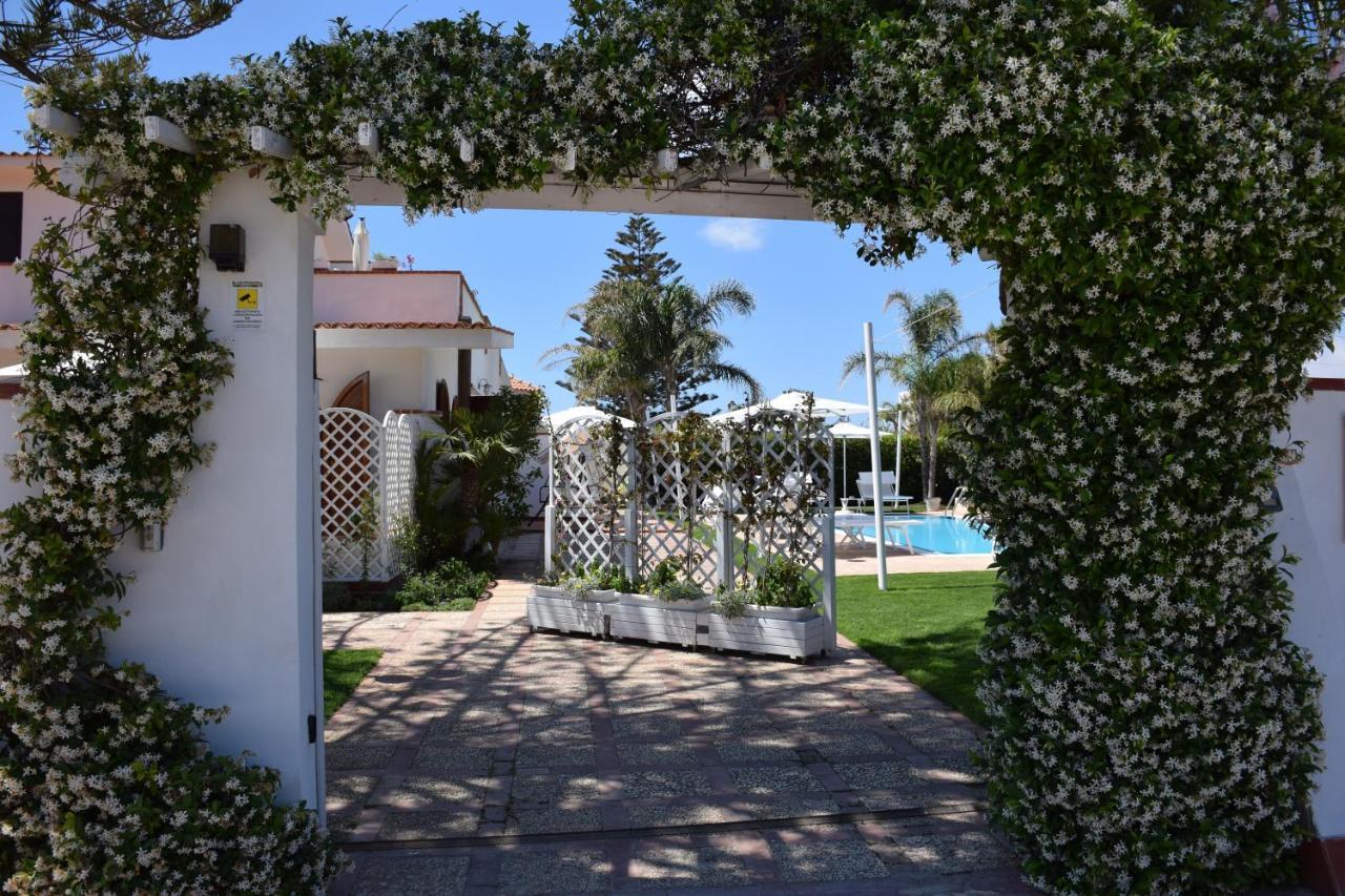 Villa Blanche Dimora Di Charme Марсала Экстерьер фото